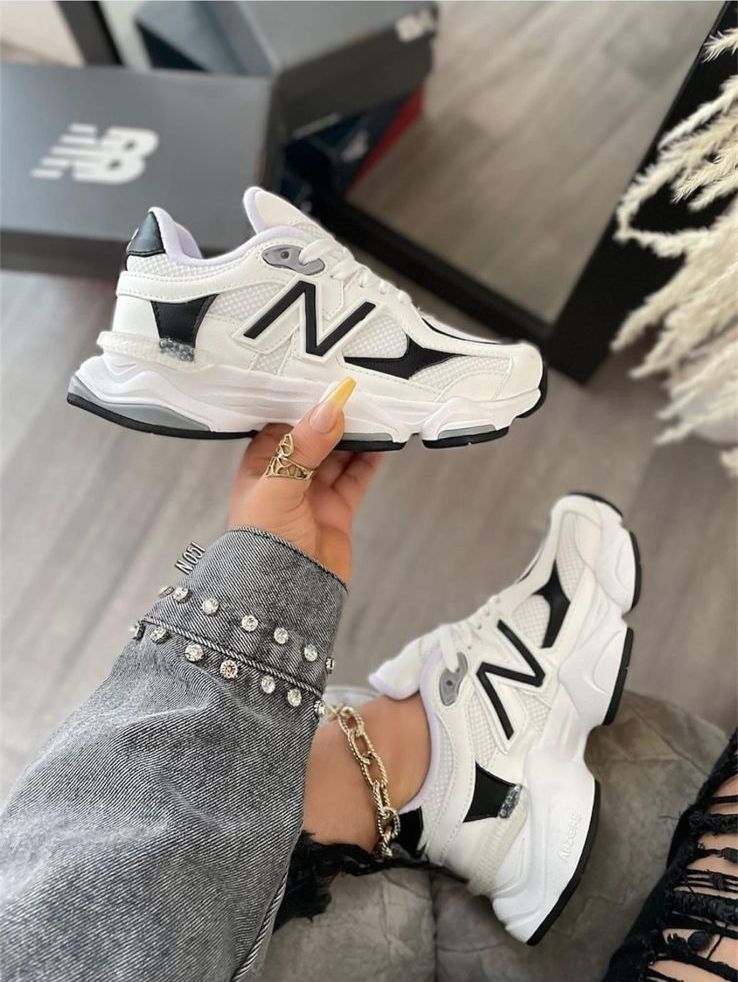 New Balance 9060